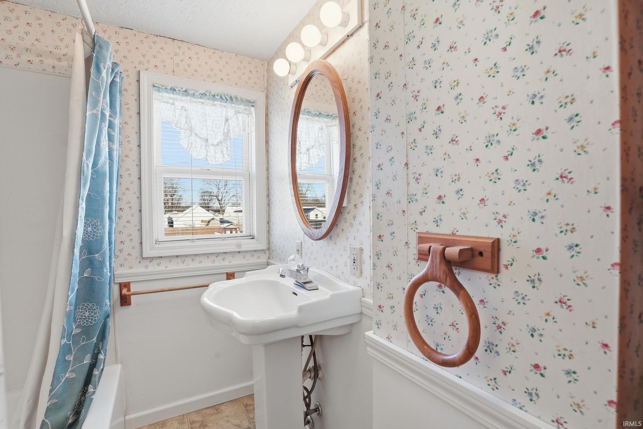 Image of 2130 Sunnymede Drive