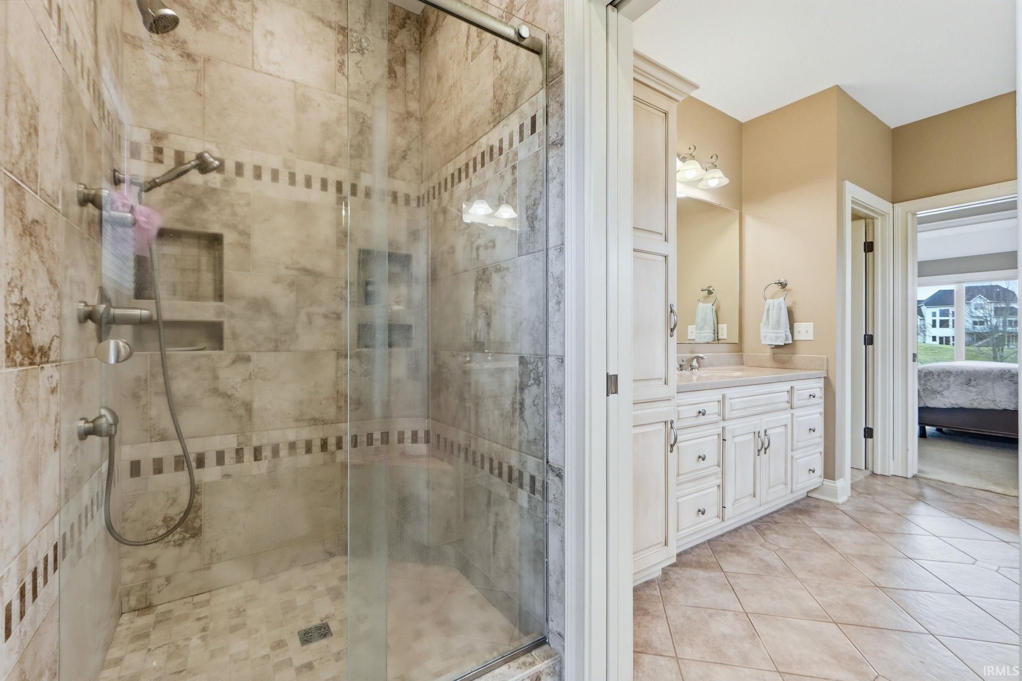 Image of 16005 Raptor Court